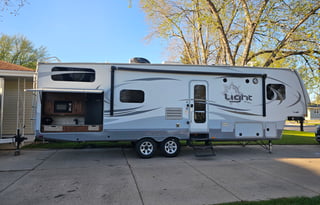 2014 Open Range RV Light LF305BHS