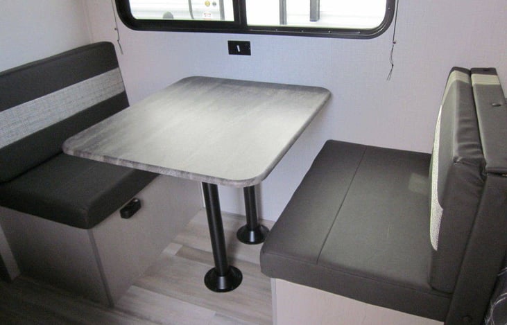 single dinette that folds into a bed