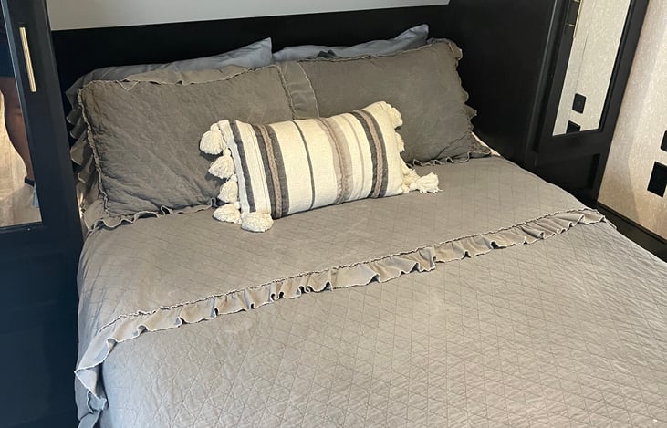 Upgraded 8” memory foam mattress