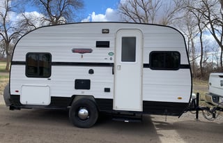 2016 Retro White Water 166