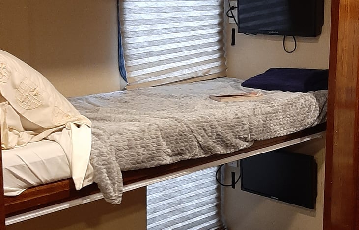 Bunk beds 2, have their own flat screen TV's for both TV and gaming plus their own CD players.