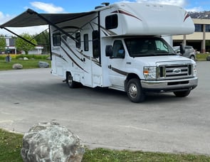 Forest River RV Sunseeker 2290S Ford