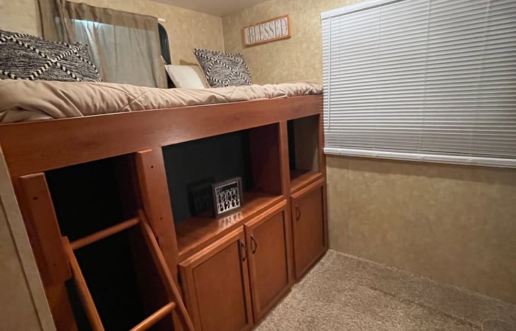 Back bedroom bunk