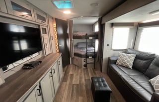 Hassle-free Camping with "The Mallard"
