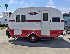 Riverside RV Retro 157
