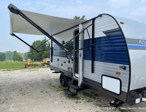 Prime Time RV Avenger LT 17FQS