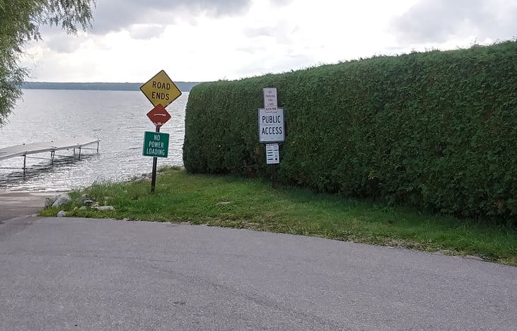 Boat Launch in Topinabee onto Mullett Lake