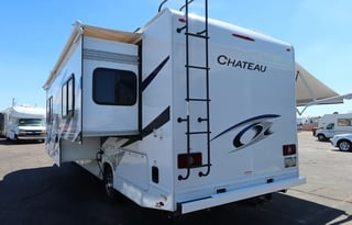 C8 *NEW*2022 Thor LUXURY KING Bed,8 Sleeper,Solar