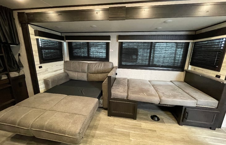 sleeper Sofa and Dinette Full Size