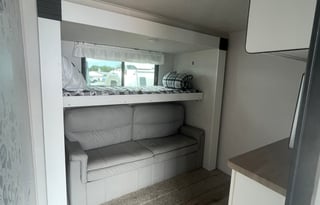 2-Bedroom Camper with Loft Spacious Fully Equipped
