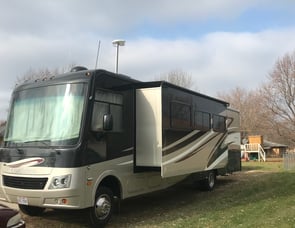 Coachmen RV Mirada 35DS