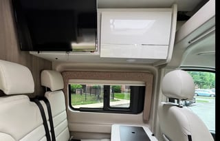 Steven’s Thor Motor Coach