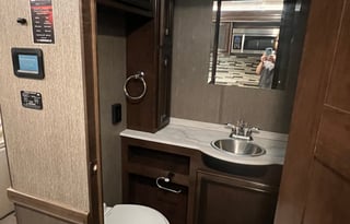 Spring Glamping is here!!  2 AC AND 2 BATH!!!