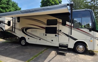 2018 Forest River RV Georgetown 5 Series 31L5