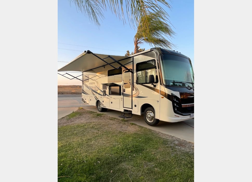 Class A Motor Home rentals in Escondido