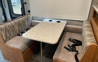 2019 Winnebago Sunstar 29VE