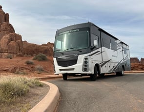 Forest River RV Georgetown 5 Series 36B5