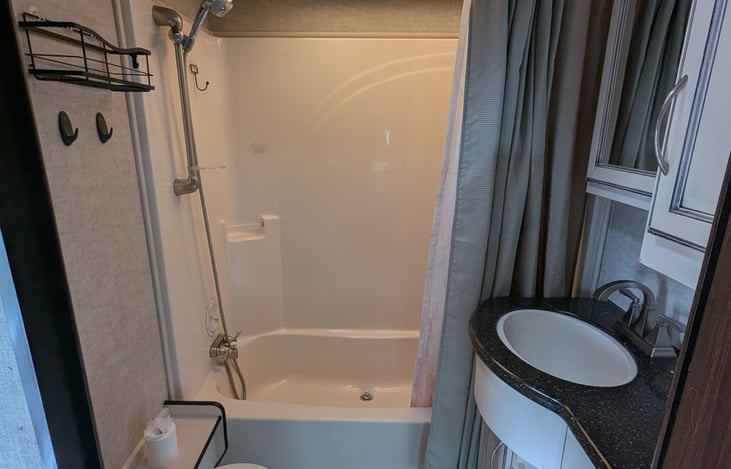 Second full bathroom near the master bedroom.
