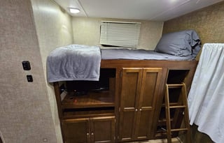 2015 Heartland Prowler 33P BHS