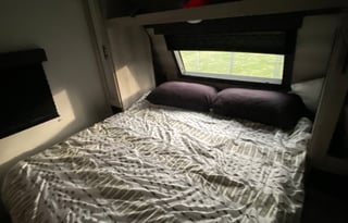 2021 KZ Connect 27’ Bunkhouse