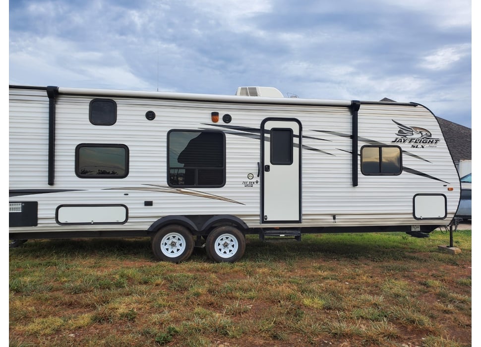 Travel Trailer rentals in Winters