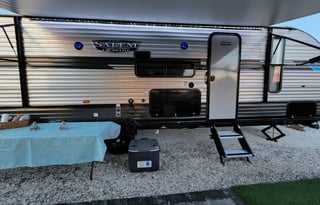 Glamping with Bunkhouse!