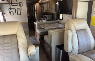 Family unit with two full-sized bathrooms.