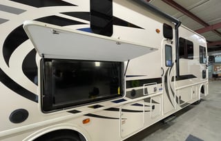 2021 Holiday Rambler Admiral 34J Bunkhouse