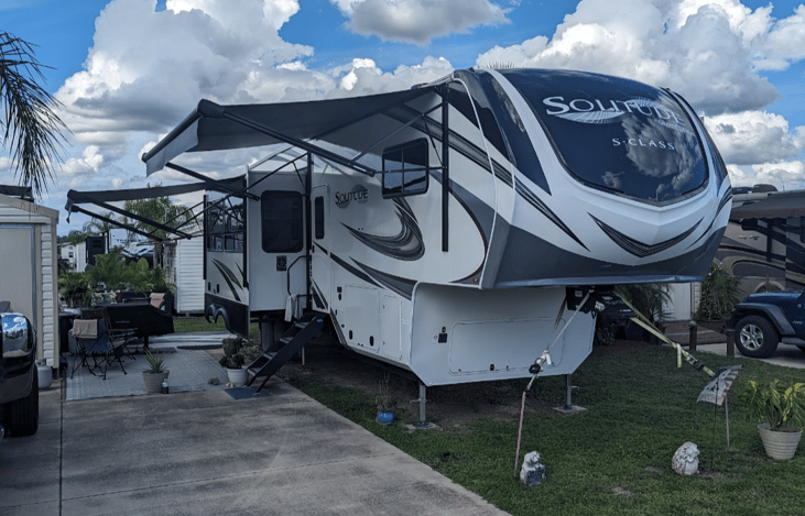 RV Photo