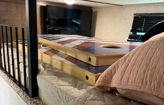 2019 fifth wheel four slides sleeps 9