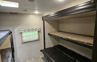 2019 Venture RV SportTrek Touring Edition 343VBH