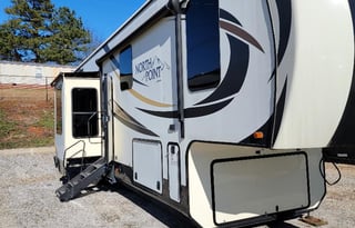 2016 Jayco North Point 387RDFS