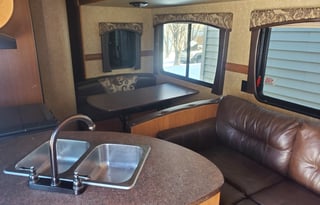 2014 CrossRoads RV Sunset Trail Super Lite ST300BH