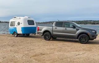 Light Weight/Easy to Tow, Luxurious & Aesthetic!