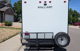 Easy to hard shell camper trailer for 5