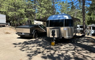 2020 Airstream RV Globetrotter 25FB