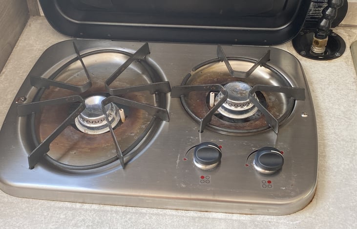 Propane gas stove
