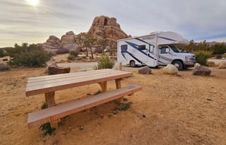 25ft. RV — easy to drive, unique trip experience!