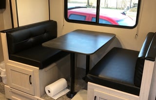 close to HERSHEY PARK and HERSHEY CAMPGROUND