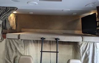 Mercedes-Benz Sunseeker MBS