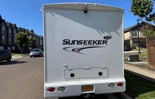 Low Price for Winter 25 FT Class C - PET FRIENDLY