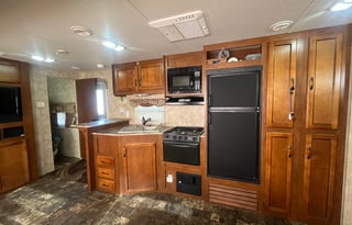 Spacious Family-Friendly Pet-Friendly Camper