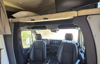 2023 EAST TO WEST Entrada M-Class 24FM