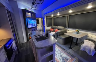 AMAZING RV - Must See 2BR! in North Hollywood