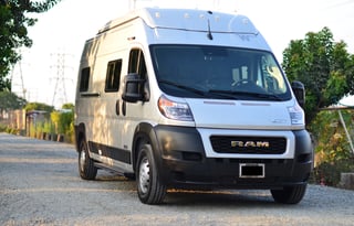 NEW 2023 Winnebago Solis B 59P