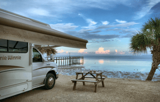 Clean Reliable Winnebago Orlando/Daytona Delivery