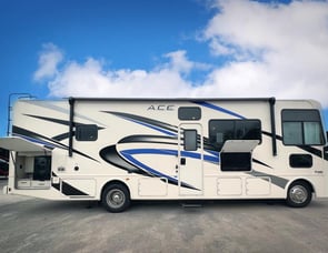 Thor Motor Coach ACE 30C