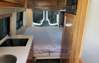 Mercedes Coachmen Campervan