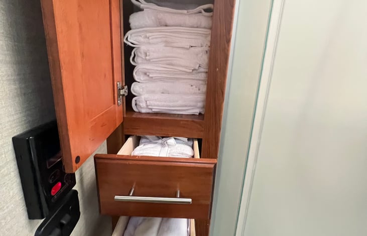 Towels and wash cloths are complimentary for six people