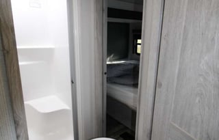 Keystone Avalanche 390DS